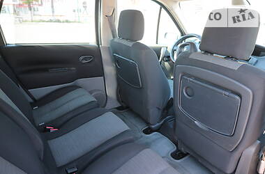 Минивэн Renault Scenic 2006 в 