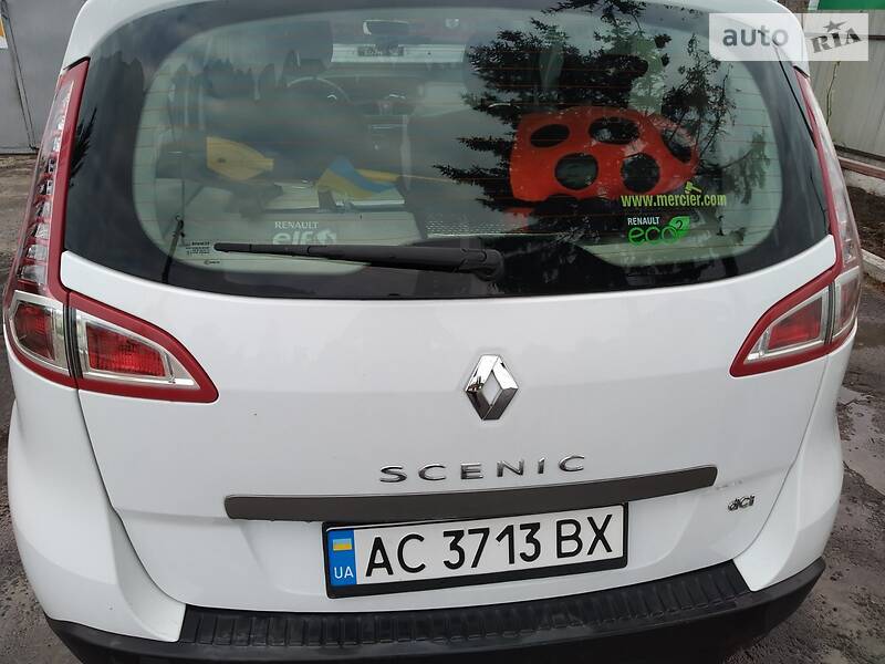 Минивэн Renault Scenic 2011 в Турийске