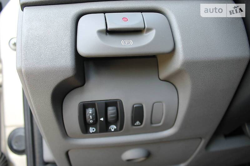 Мінівен Renault Scenic 2006 в Бурштині