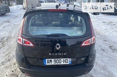 Хетчбек Renault Scenic 2011 в Тернополі