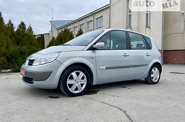 Минивэн Renault Scenic 2004 в Новой Ушице