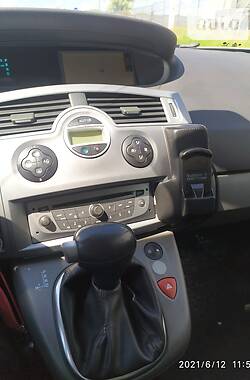 Минивэн Renault Scenic 2009 в 
