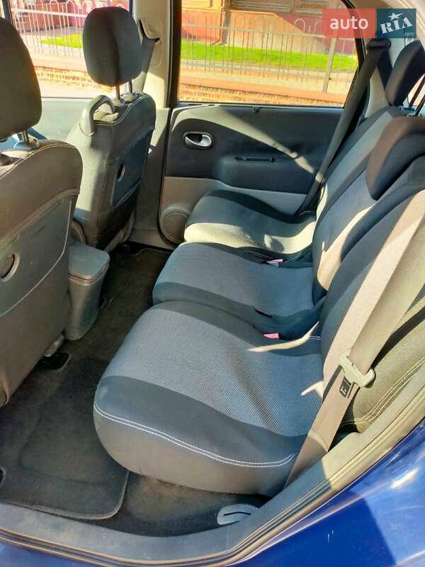 Минивэн Renault Scenic 2008 в Виннице