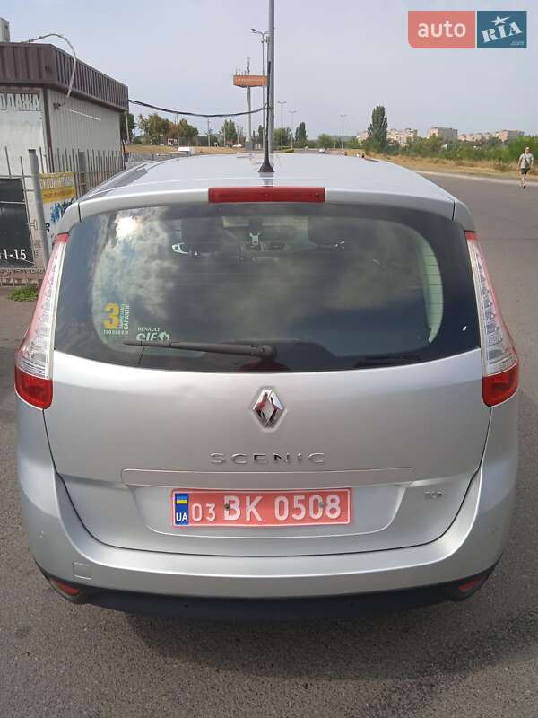 Мінівен Renault Scenic 2013 в Кривому Розі