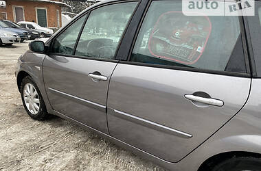 Хэтчбек Renault Scenic 2009 в Львове