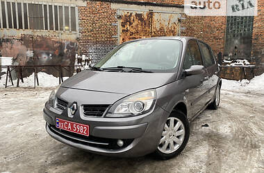 Хэтчбек Renault Scenic 2009 в Львове