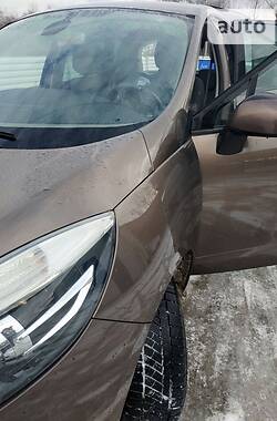 Мінівен Renault Scenic 2012 в Бориславі