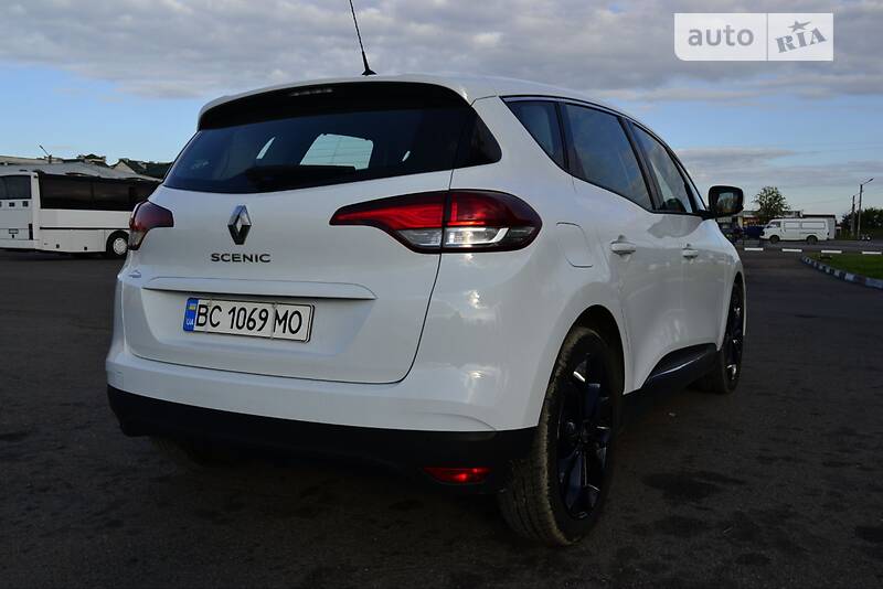Минивэн Renault Scenic 2016 в Стрые