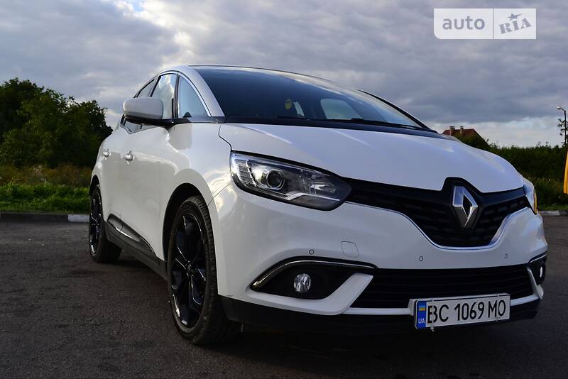 Мінівен Renault Scenic 2016 в 
