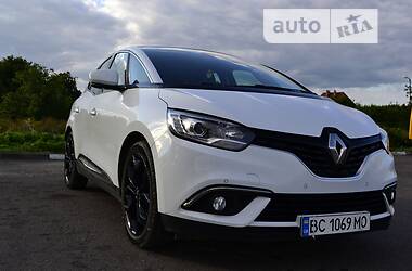 Мінівен Renault Scenic 2016 в 
