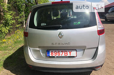 Минивэн Renault Scenic 2011 в Харькове