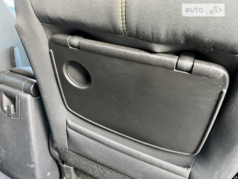 Мінівен Renault Scenic 2009 в Чернівцях