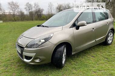 Универсал Renault Scenic 2009 в Ивано-Франковске