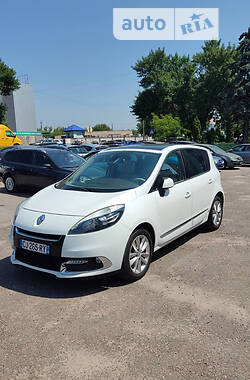 Минивэн Renault Scenic 2013 в Ровно