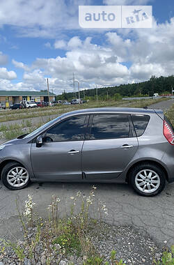 Минивэн Renault Scenic 2010 в Шепетовке