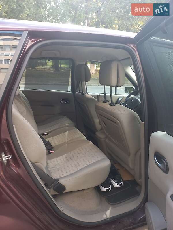 Минивэн Renault Scenic 2003 в Харькове