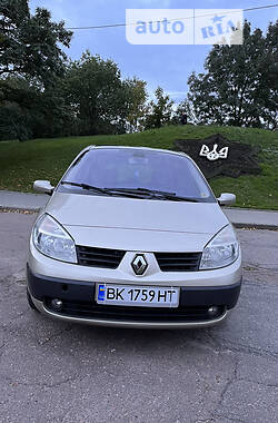 Мінівен Renault Scenic 2006 в Кропивницькому