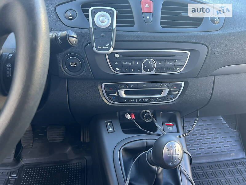 Мінівен Renault Scenic 2009 в Краматорську