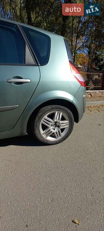 Мінівен Renault Scenic 2003 в Городенці