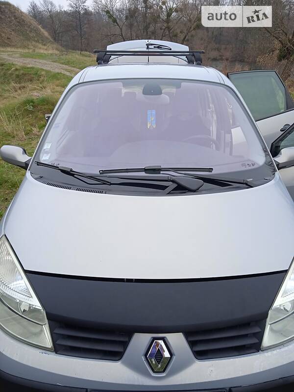 Минивэн Renault Scenic 2004 в Белой Церкви