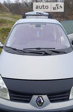 Минивэн Renault Scenic 2004 в 