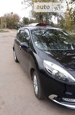 Минивэн Renault Scenic 2012 в Голованевске