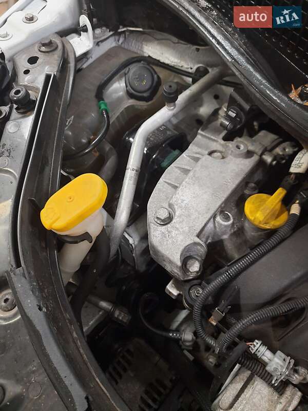 Минивэн Renault Scenic 2007 в Лохвице