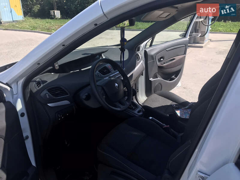 Минивэн Renault Scenic 2011 в Каменец-Подольском фото 9 Минивэн Renault Scenic 2011 в Каменец-Подольском