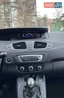 Мінівен Renault Scenic 2012 в Полтаві