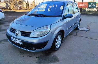 Минивэн Renault Scenic 2004 в Калуше