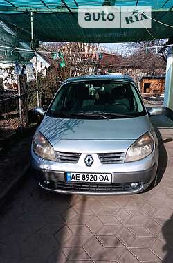 Минивэн Renault Scenic 2005 в Никополе