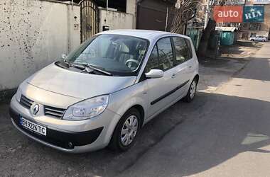 Минивэн Renault Scenic 2003 в 
