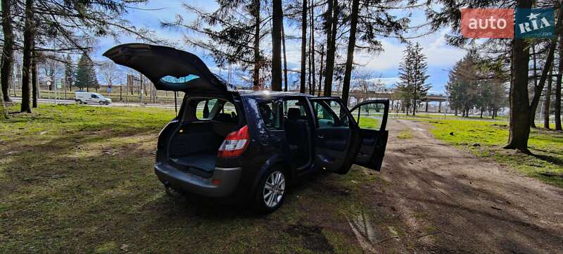Мінівен Renault Scenic 2006 в Львові