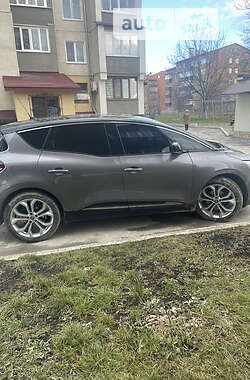 Минивэн Renault Scenic 2018 в Каменец-Подольском