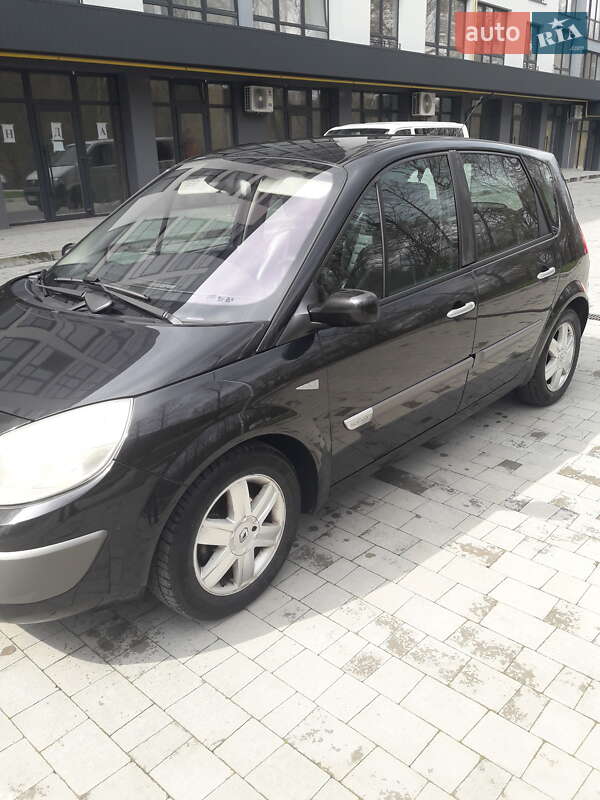 Мінівен Renault Scenic 2003 в Львові
