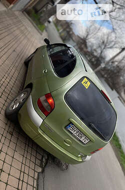 Мінівен Renault Scenic 2002 в Одесі