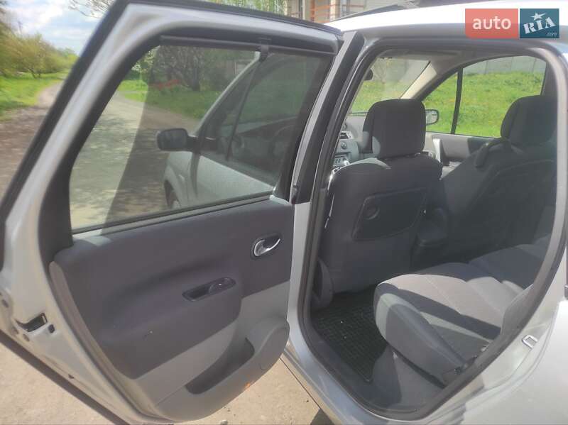 Минивэн Renault Scenic 2007 в Мерефа