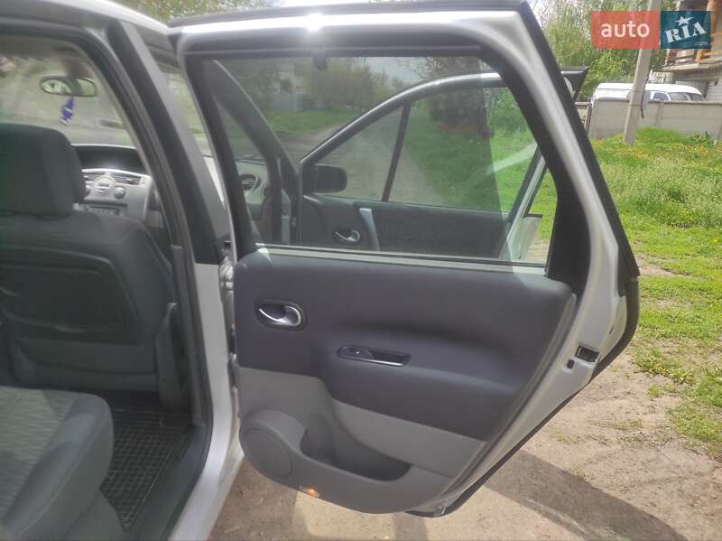 Минивэн Renault Scenic 2007 в Мерефа