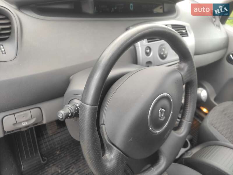 Минивэн Renault Scenic 2007 в Мерефа