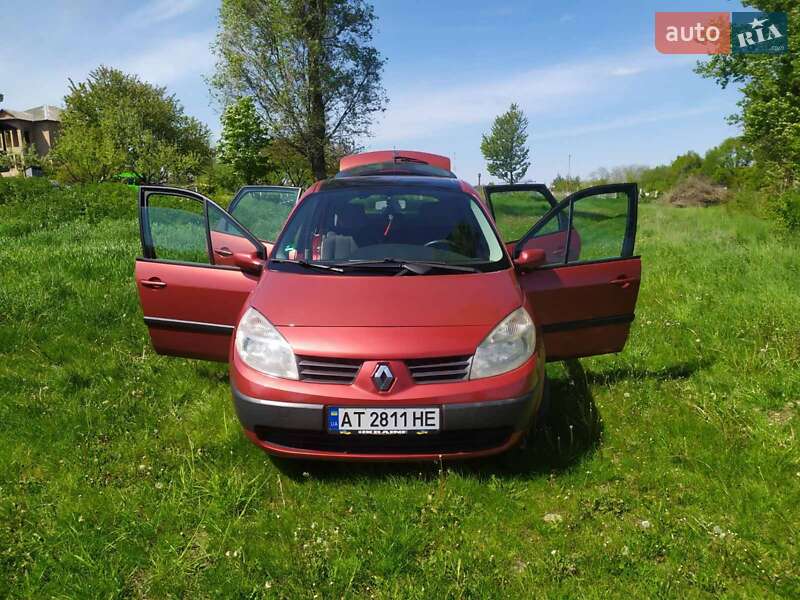Мінівен Renault Scenic 2004 в Коломиї
