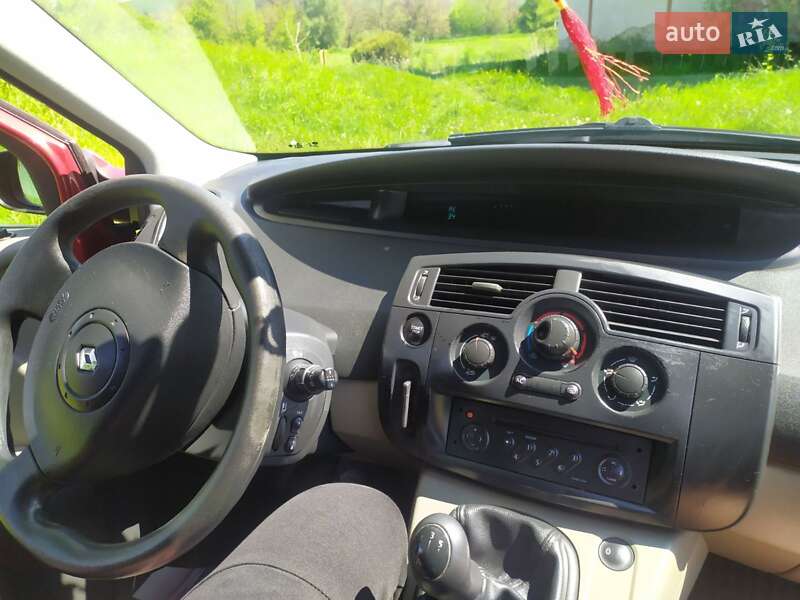 Мінівен Renault Scenic 2004 в Коломиї