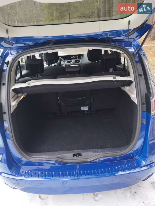 Минивэн Renault Scenic 2014 в Житомире