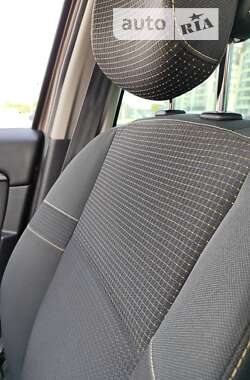 Минивэн Renault Scenic 2010 в 