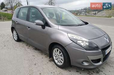 Минивэн Renault Scenic 2011 в Львове