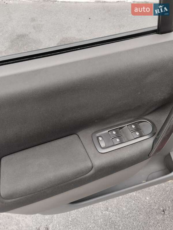 Минивэн Renault Scenic 2009 в Кролевце