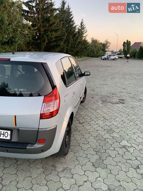Мінівен Renault Scenic 2003 в Дубні фото 4 Мінівен Renault Scenic 2003 в Дубні