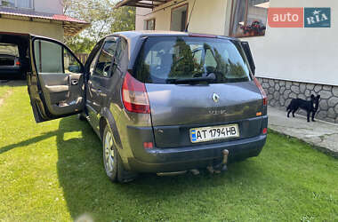 Минивэн Renault Scenic 2004 в Ивано-Франковске