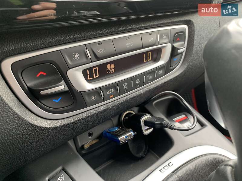 Мінівен Renault Scenic 2015 в Ізмаїлі