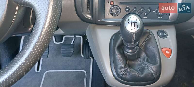 Минивэн Renault Scenic 2007 в Виннице