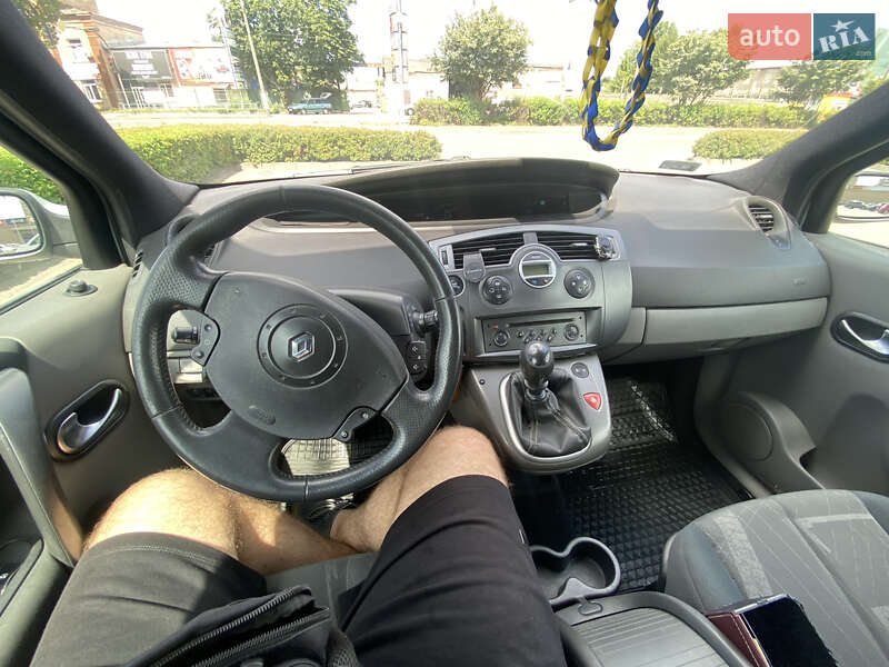 Минивэн Renault Scenic 2004 в Житомире фото 13 Минивэн Renault Scenic 2004 в Житомире